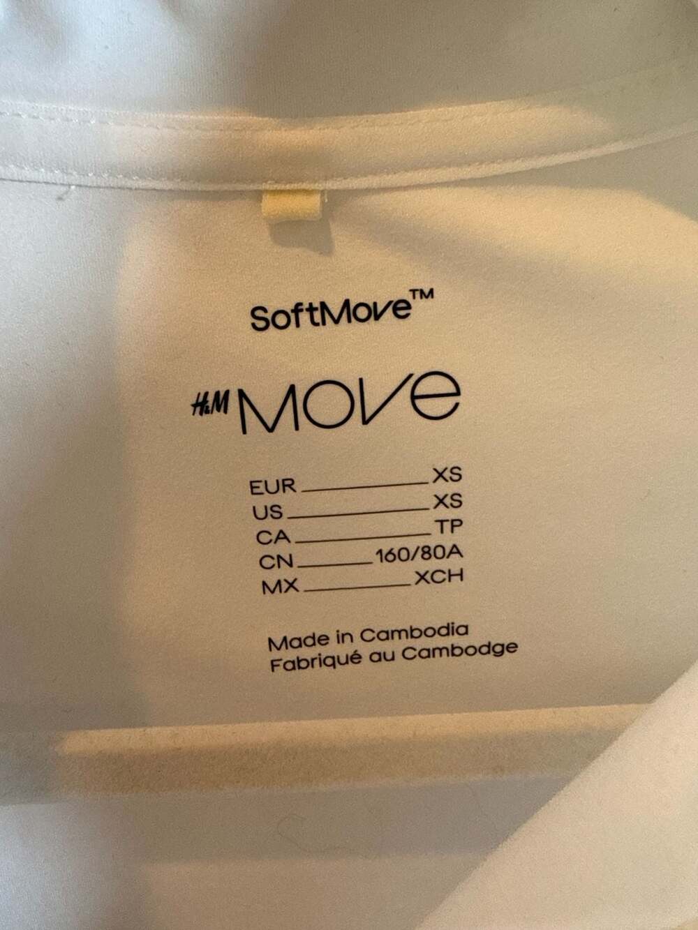 H&M Move SoftMove White Full Zip Athletic Jacket Size XS - Picture 2 of 3